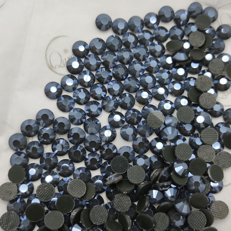 Стразы Qamar термо клеевые Glaze Black Diamond 20111 hot-fix