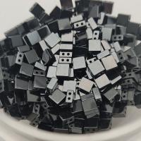 Бусины разделительные квадрат 4x4x2мм Гематит на два отверстия(диаметр отверстия d=0,8mm)