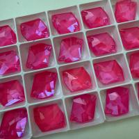 Стразы пришивные Cosmic Dynamic Pink sew-on Стразы пришивные Cosmic Dynamic Pink sew-on