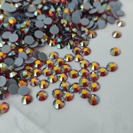 Стразы Qamar термо клеевые Light Siam AB 073 hot-fix