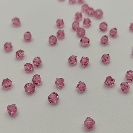 биконус SW 3mm Fuchsia