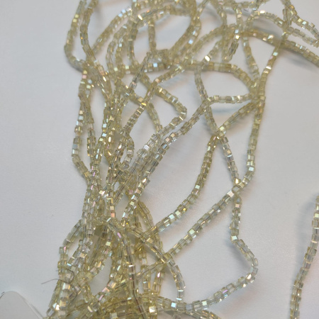 Бусины Квадраты 2mm Jonquil  AB (длина нити 45см/185шт) Бусины Квадраты 2mm Jonquil  AB (длина нити 45см/185шт)