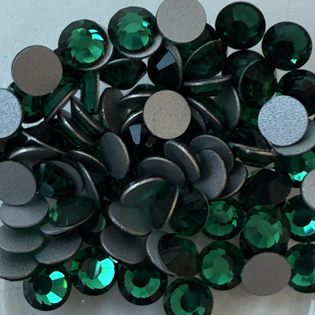 Стразы Preciosa Emerald (без клея)