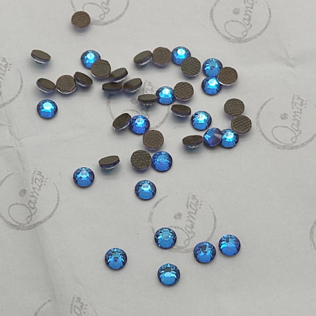 Стразы Qamar термо клеевые Delite Green Patrol 20130 hot-fix