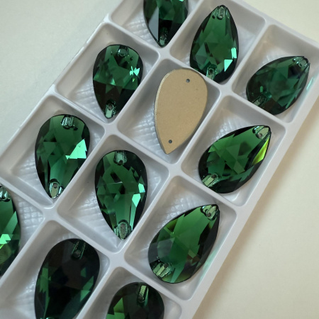 Стразы пришивные Tear Drop Emerald sew-on