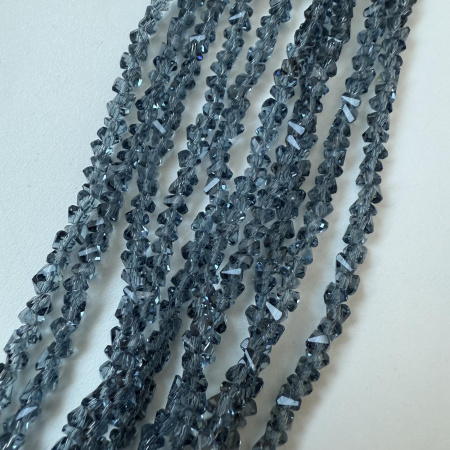 Бусины Алмазное стекло 4мм Denim Bluel (длина нити 35см)