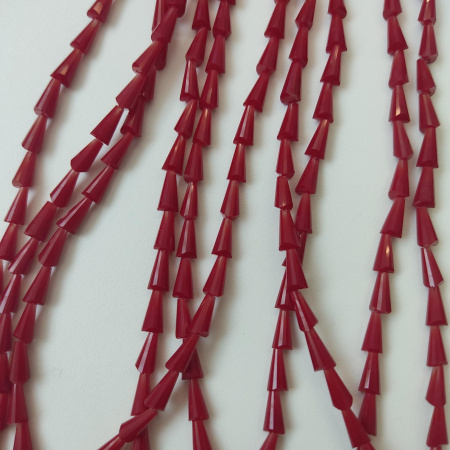 Конусы SIAM(красный) 8x4мм стекло 