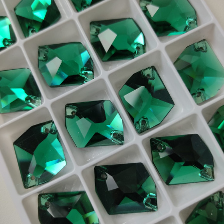 Стразы пришивные Cosmic Emerald Sew-on