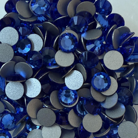Стразы Preciosa Sapphire (без клея)