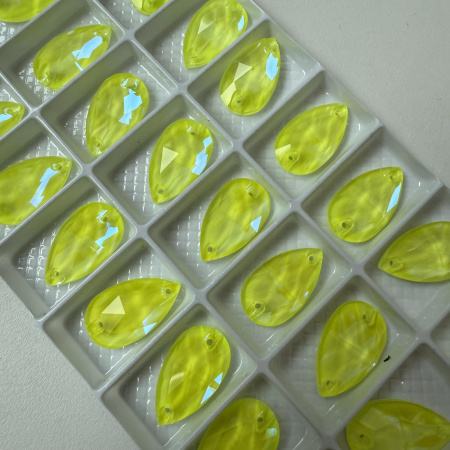 Стразы пришивные Tear Drop Dynamic Yellow sew-on