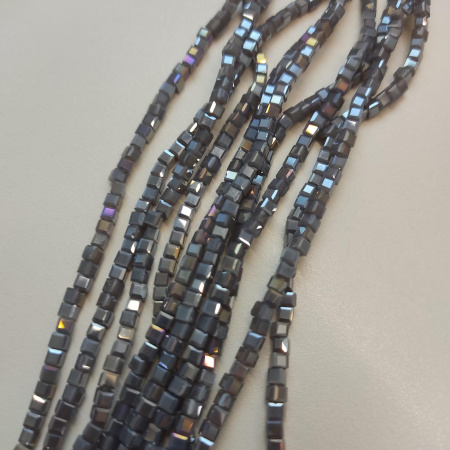 Бусины Квадраты 2mm Grey AB (длина нити 45см/185шт)