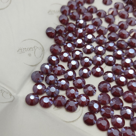 Стразы Qamar термо клеевые Glaze Siam 20108 hot-fix